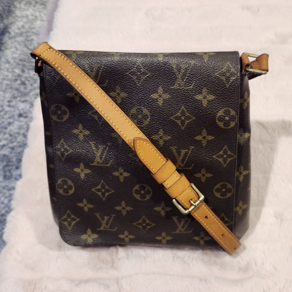 Louis Vuitton Vintage 99 Monogram Musette Salsa PM Shoulder Bag